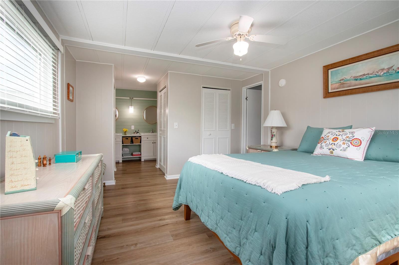 VENETIAN ESTATES - Residential