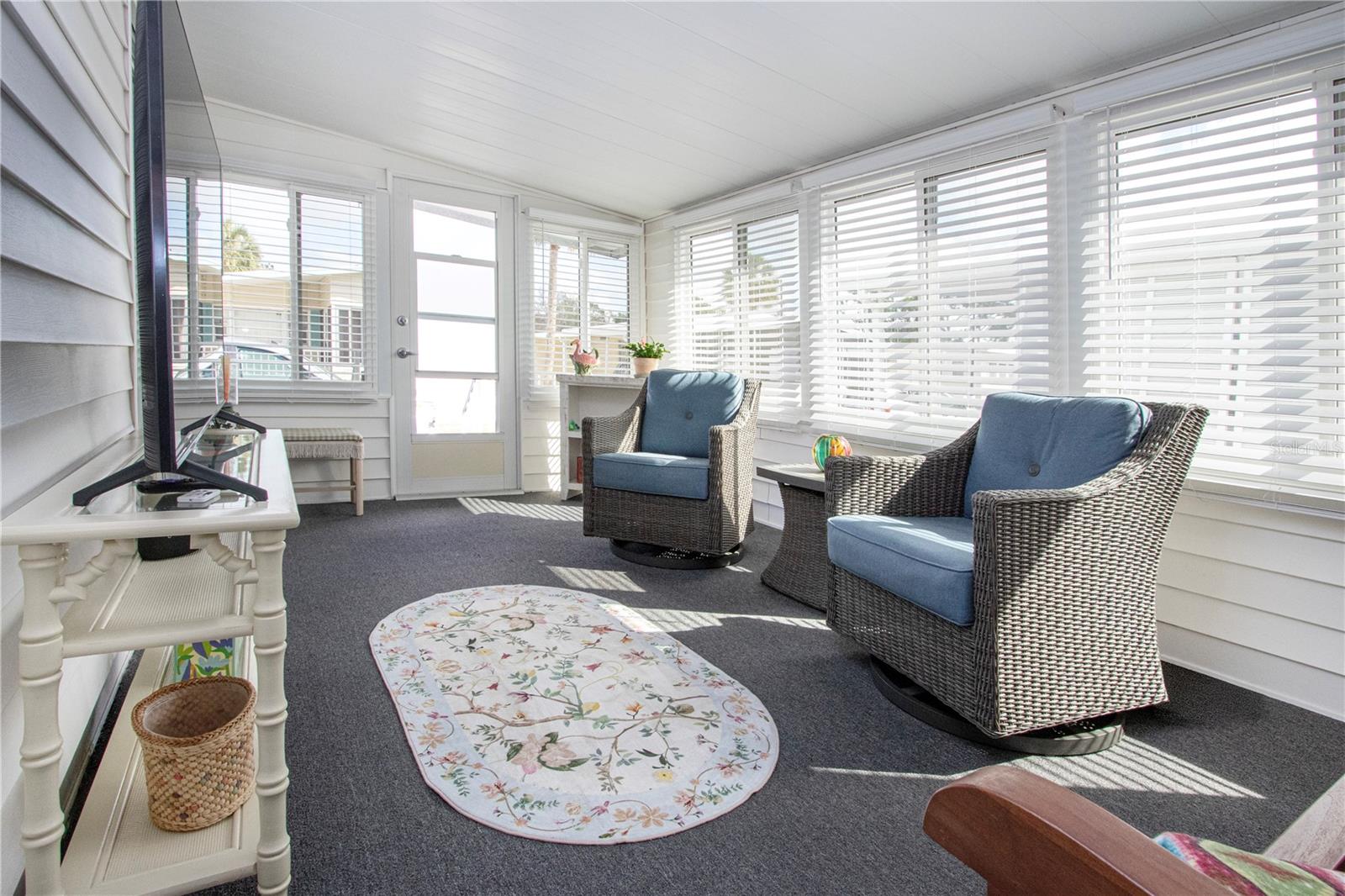 VENETIAN ESTATES - Residential