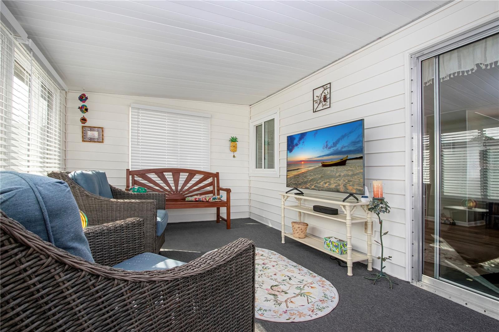 VENETIAN ESTATES - Residential