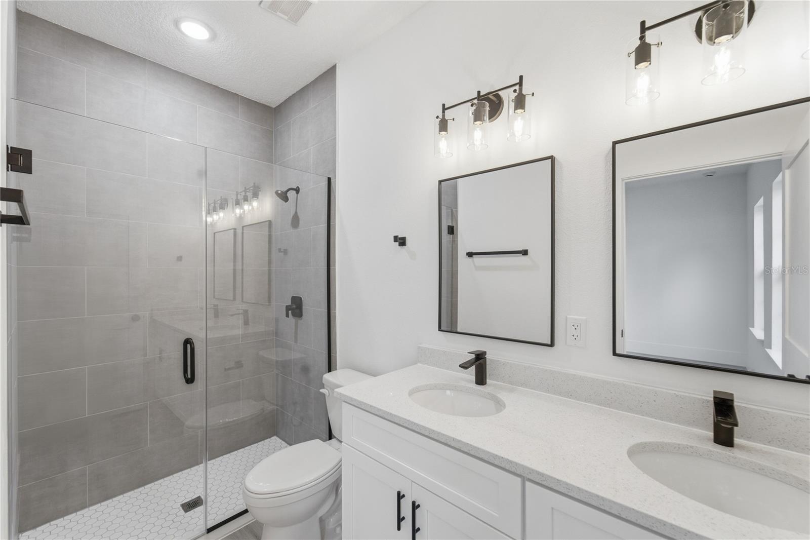 CITRUS SPGS UNIT 03 - Residential