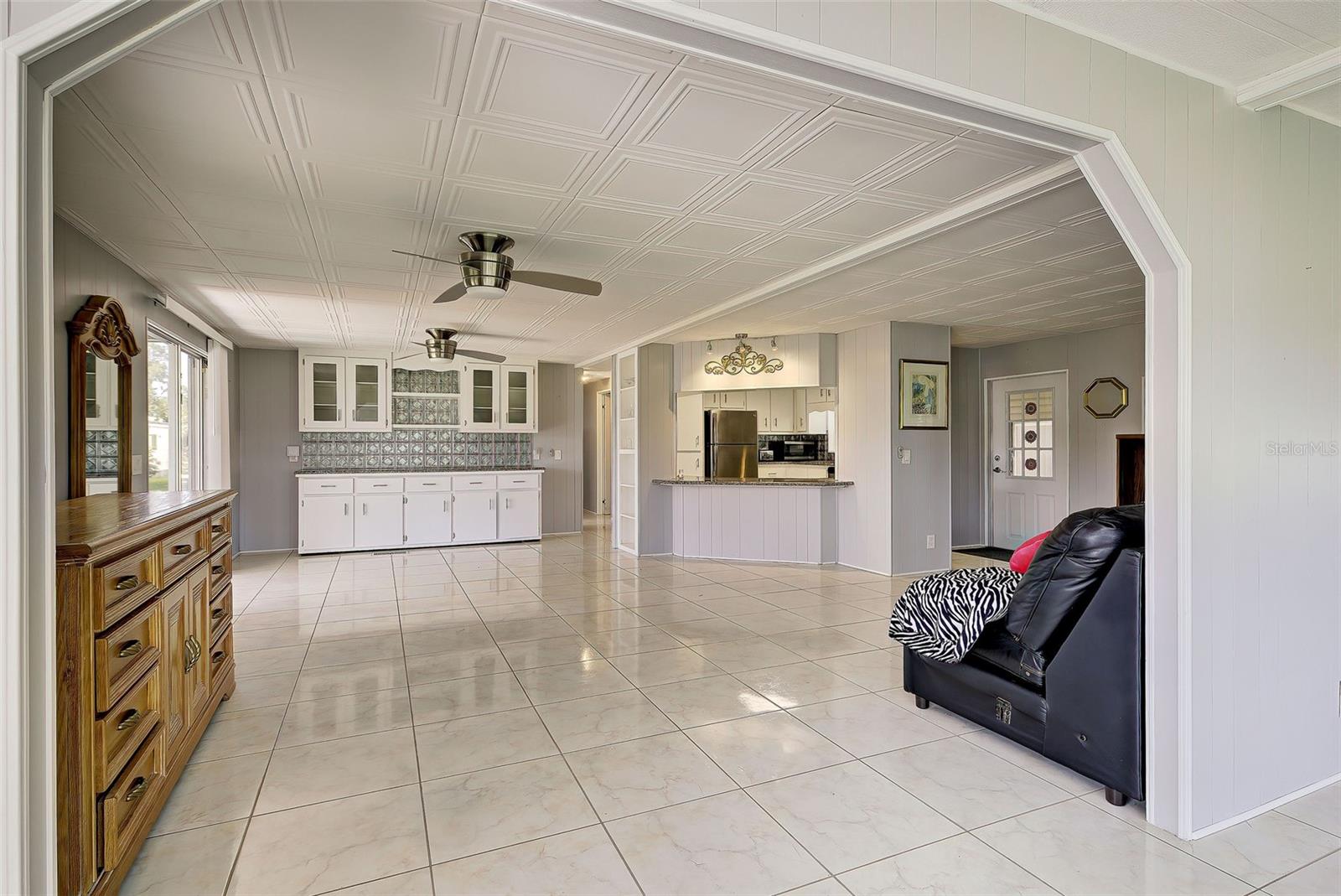 MAPLE LEAF ESTATES - Residential