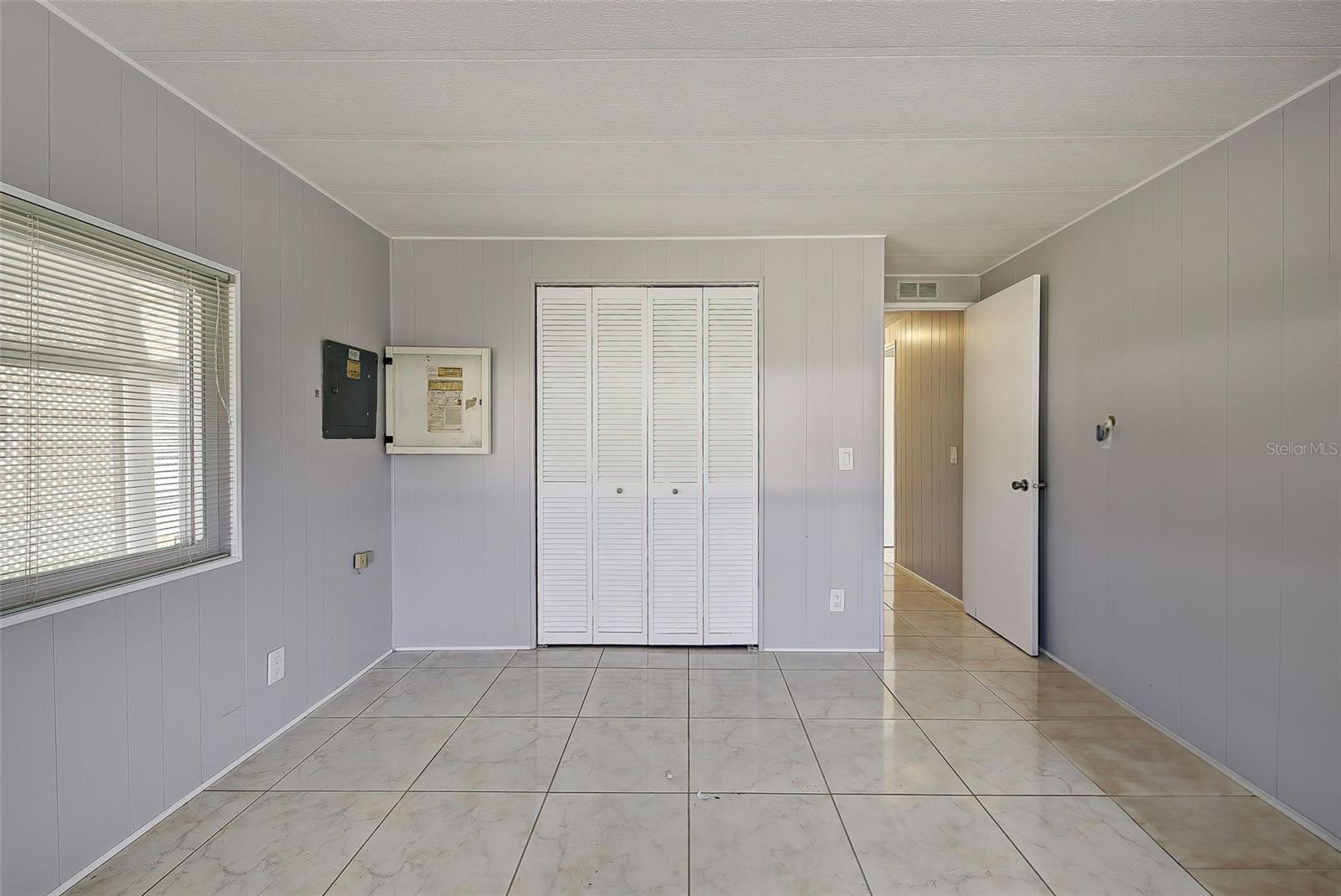 MAPLE LEAF ESTATES - Residential
