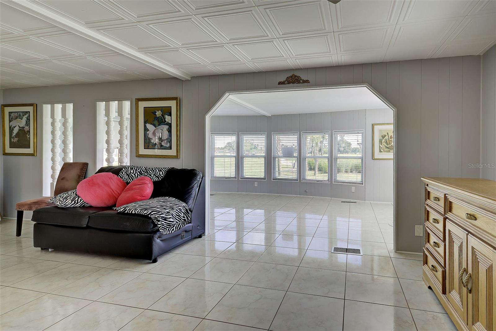 MAPLE LEAF ESTATES - Residential