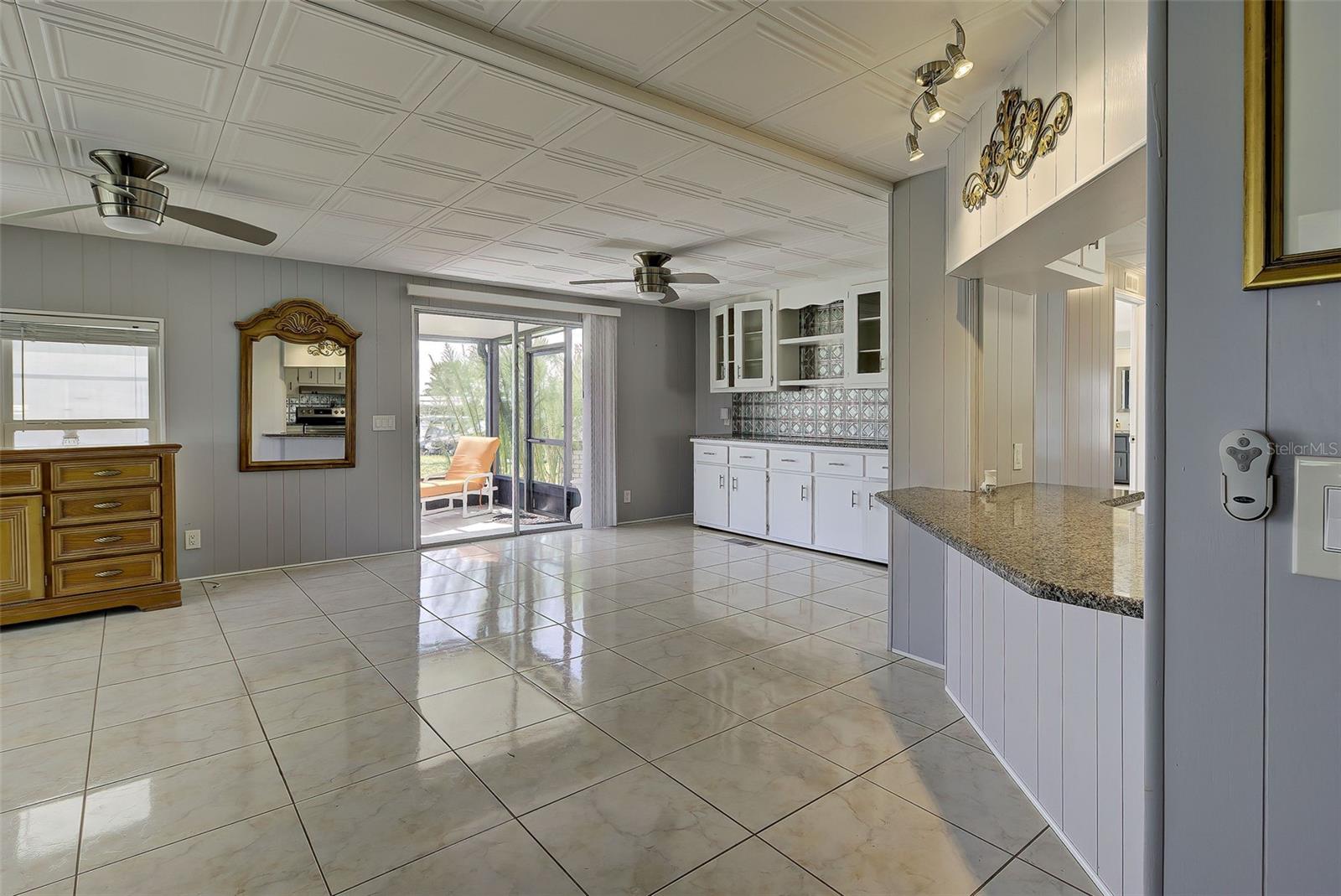 MAPLE LEAF ESTATES - Residential