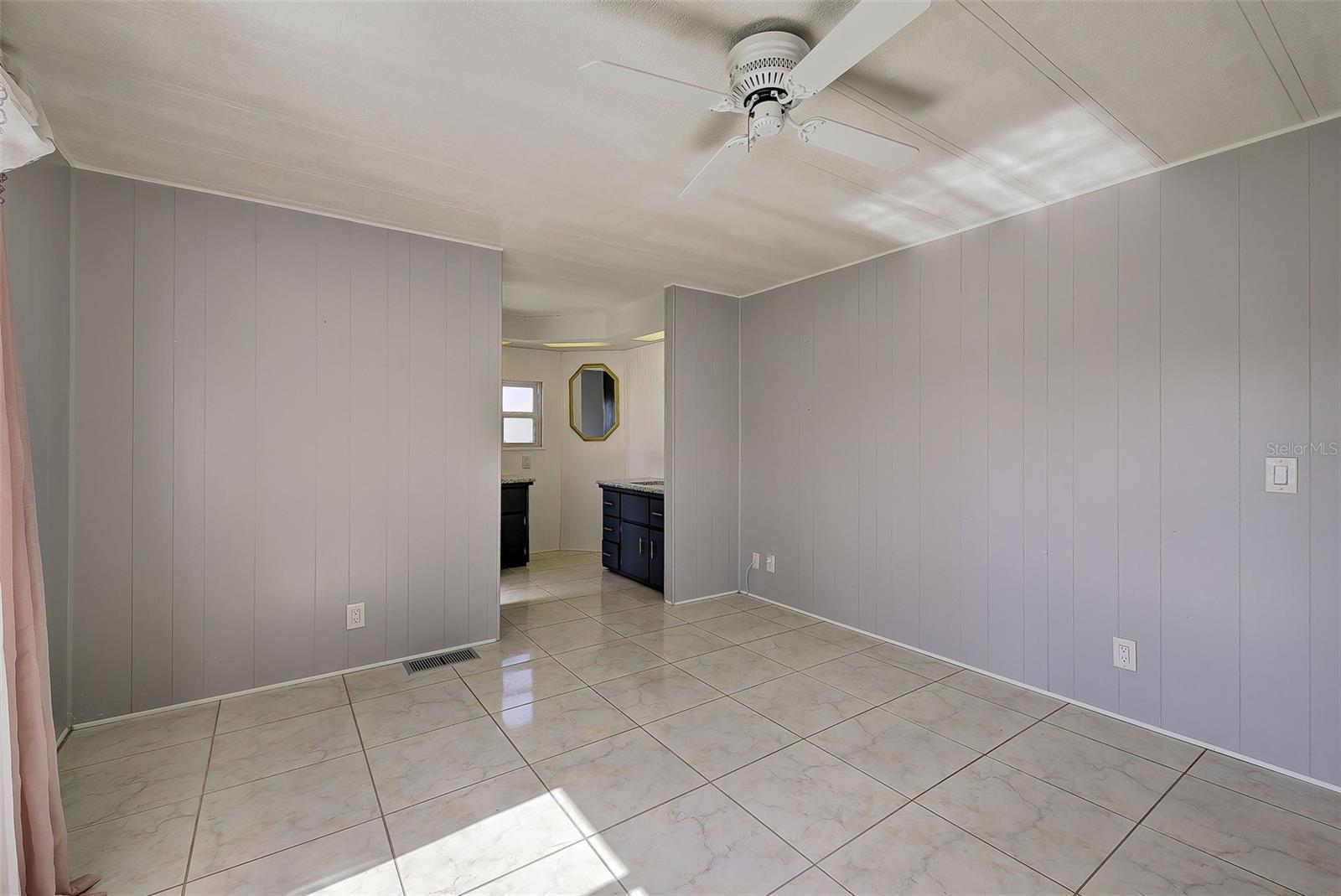 MAPLE LEAF ESTATES - Residential