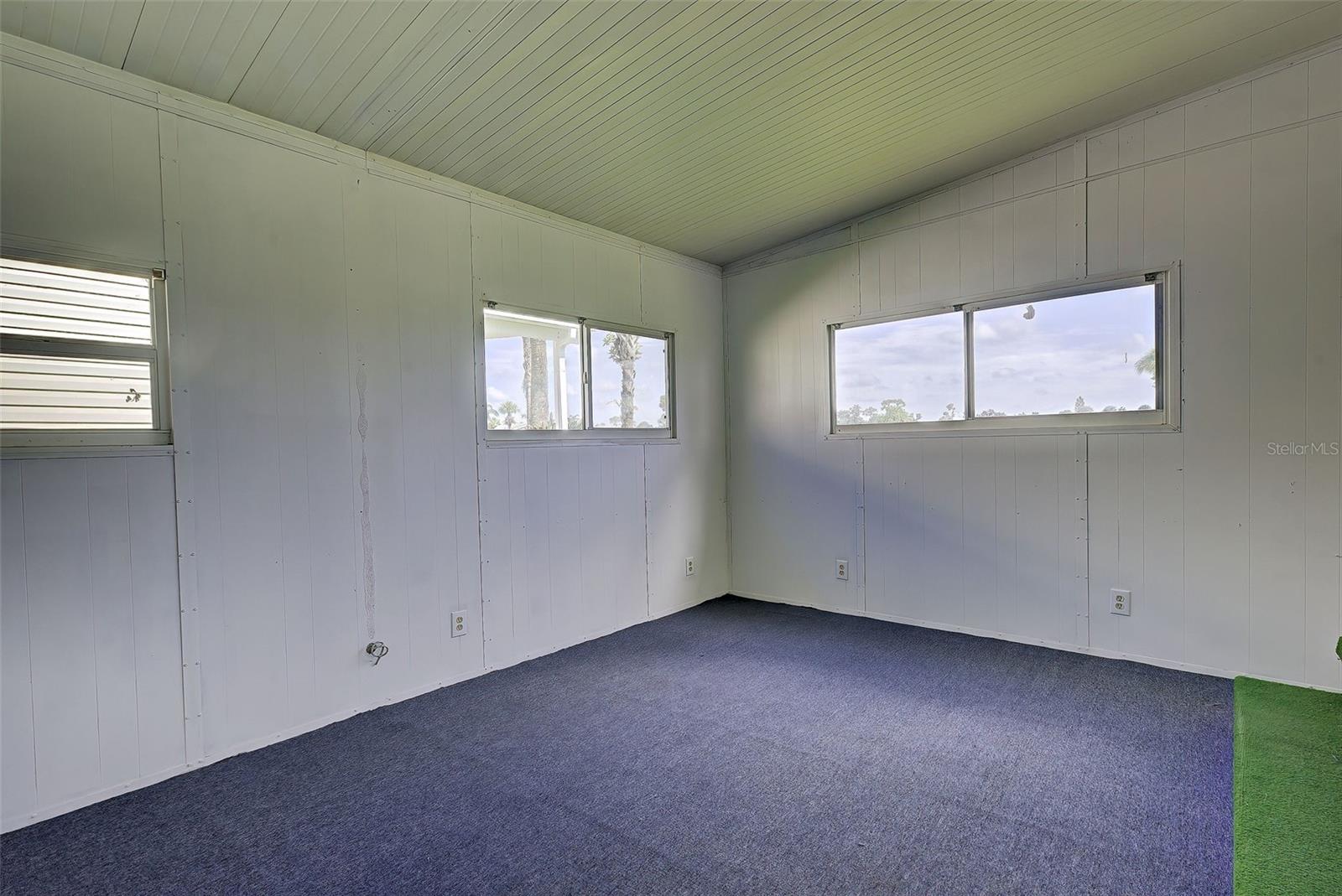 MAPLE LEAF ESTATES - Residential