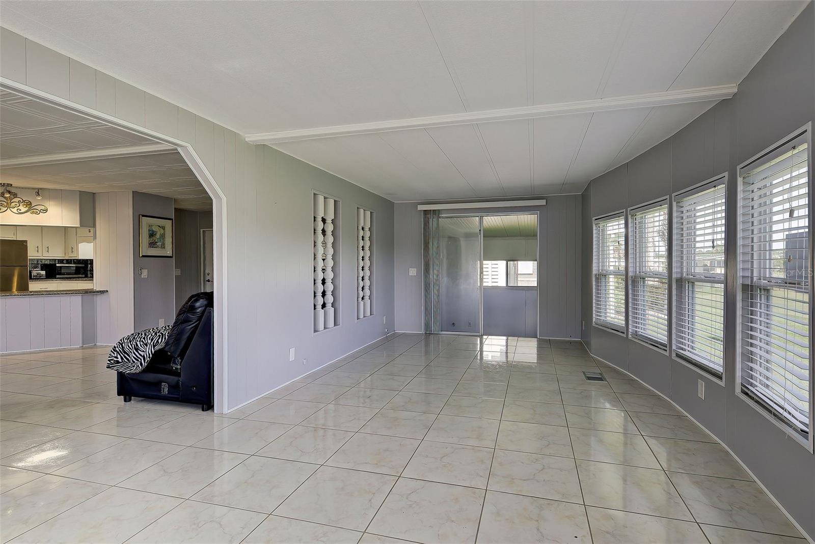 MAPLE LEAF ESTATES - Residential