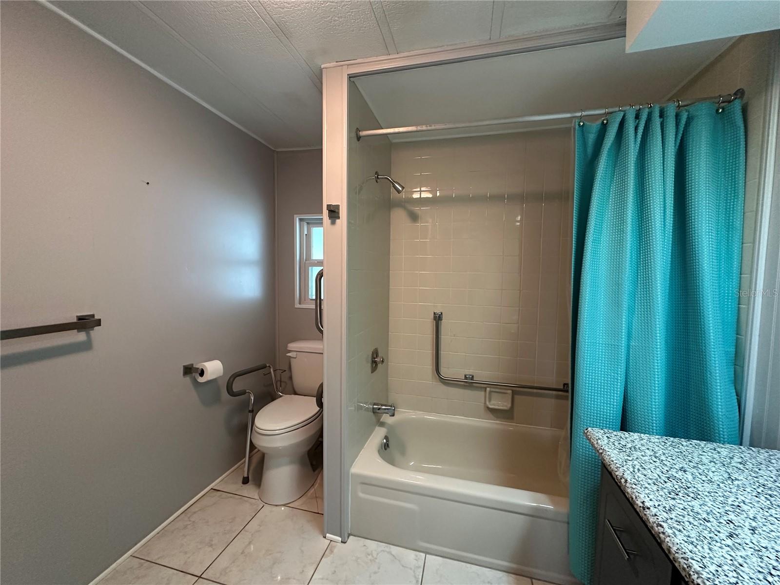 MAPLE LEAF ESTATES - Residential