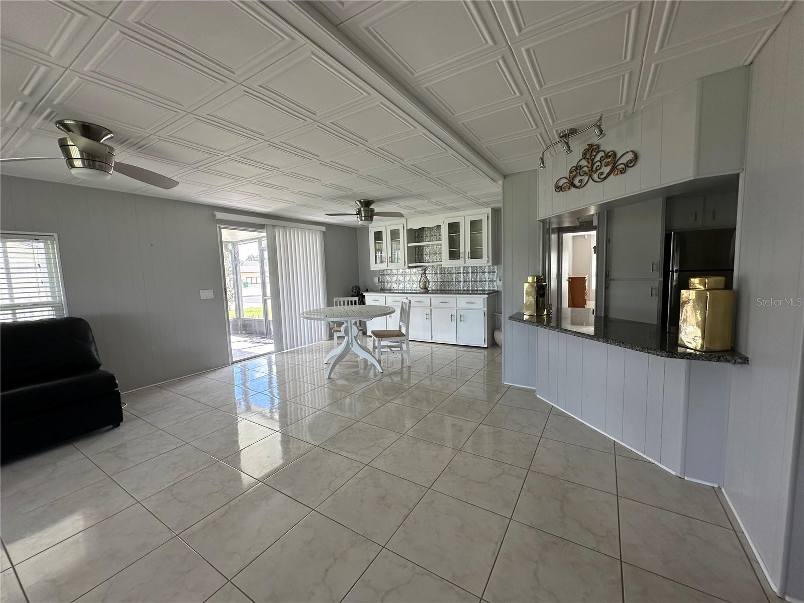 MAPLE LEAF ESTATES - Residential
