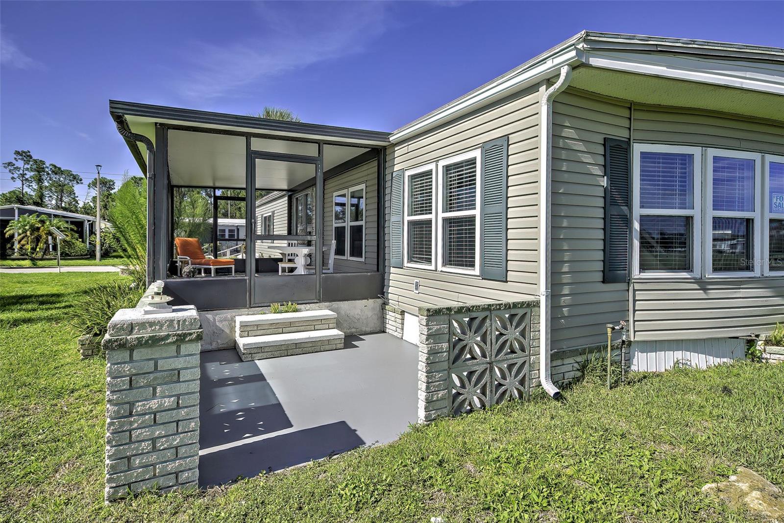 MAPLE LEAF ESTATES - Residential