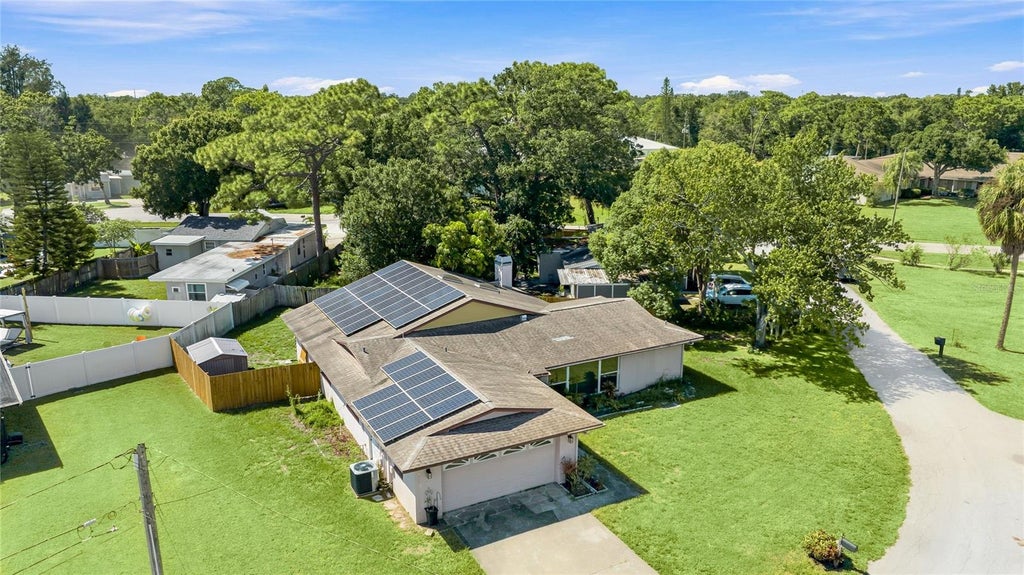 Photo of 802 Embassy Road, Largo, FL 33771 (MLS # A4704780)