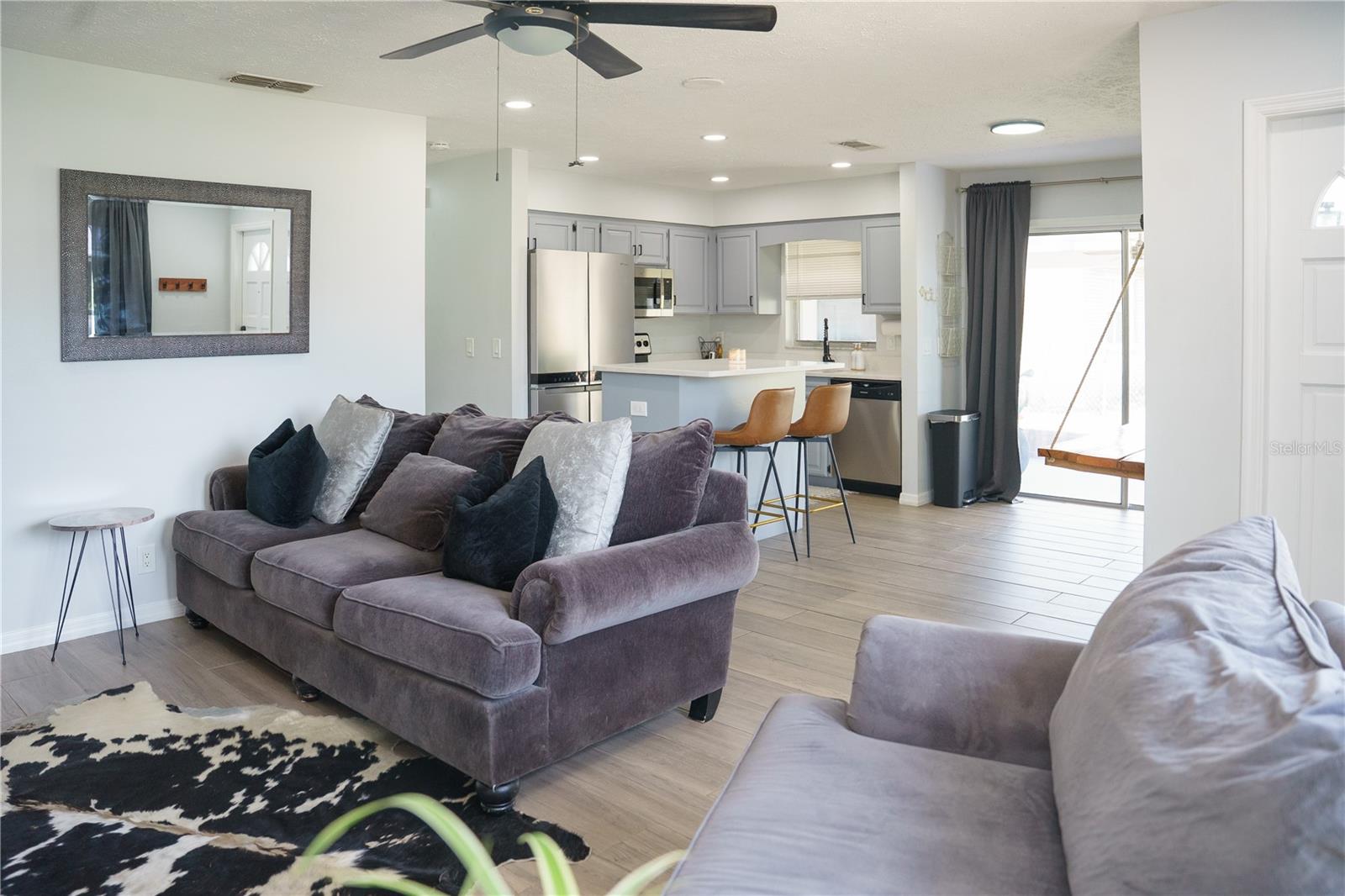 WESTSHORE ESTATES SOUTH 1ST AD - Residential