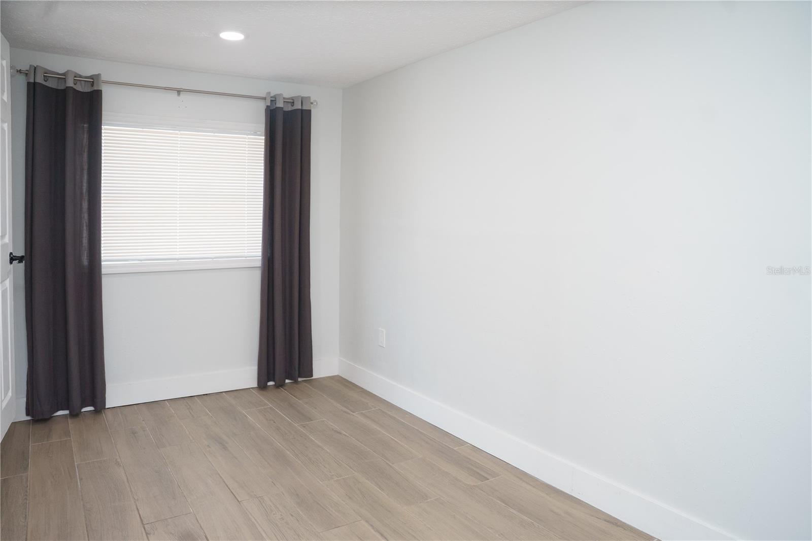 WESTSHORE ESTATES SOUTH 1ST AD - Residential