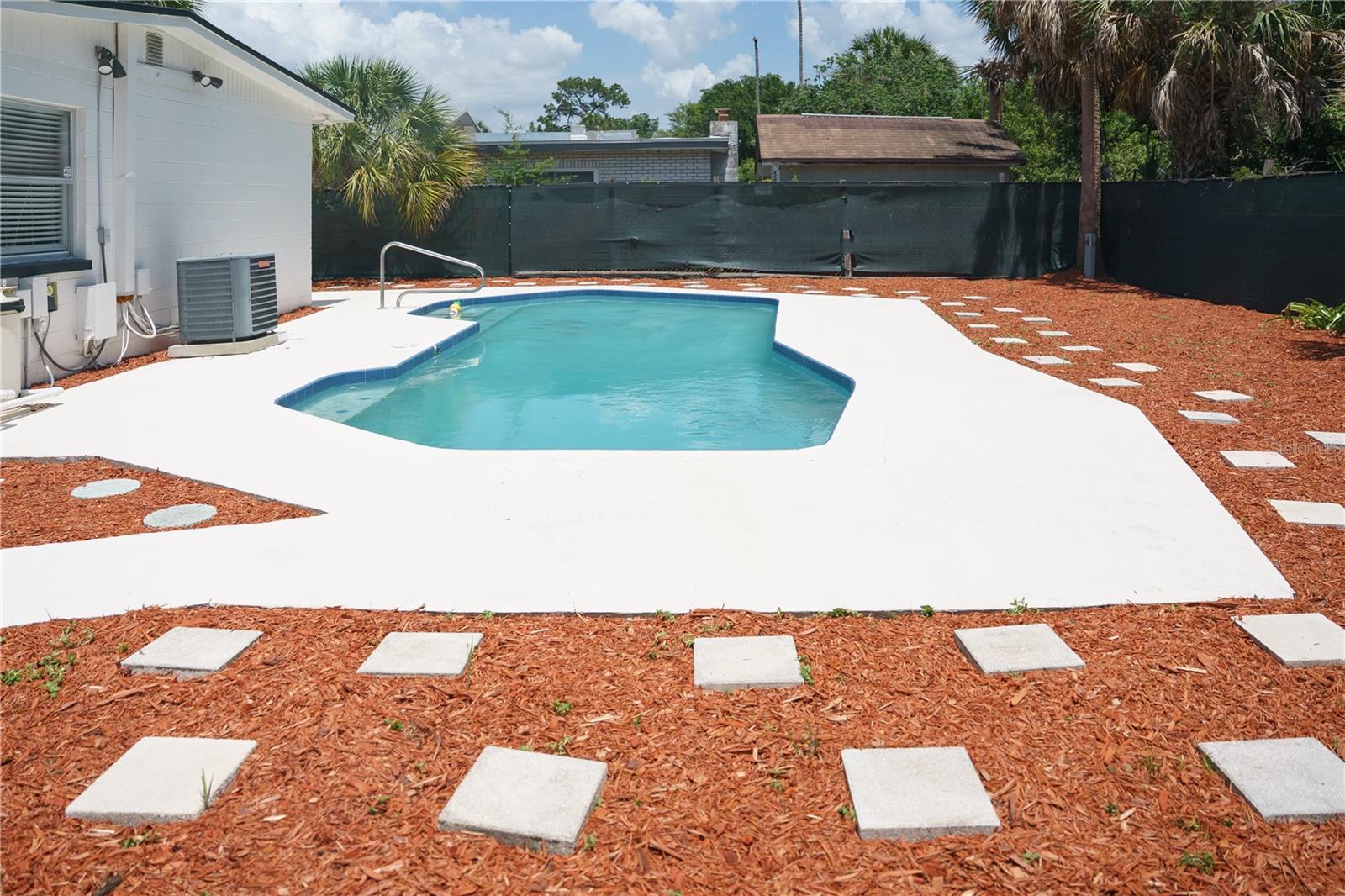WESTSHORE ESTATES SOUTH 1ST AD - Residential