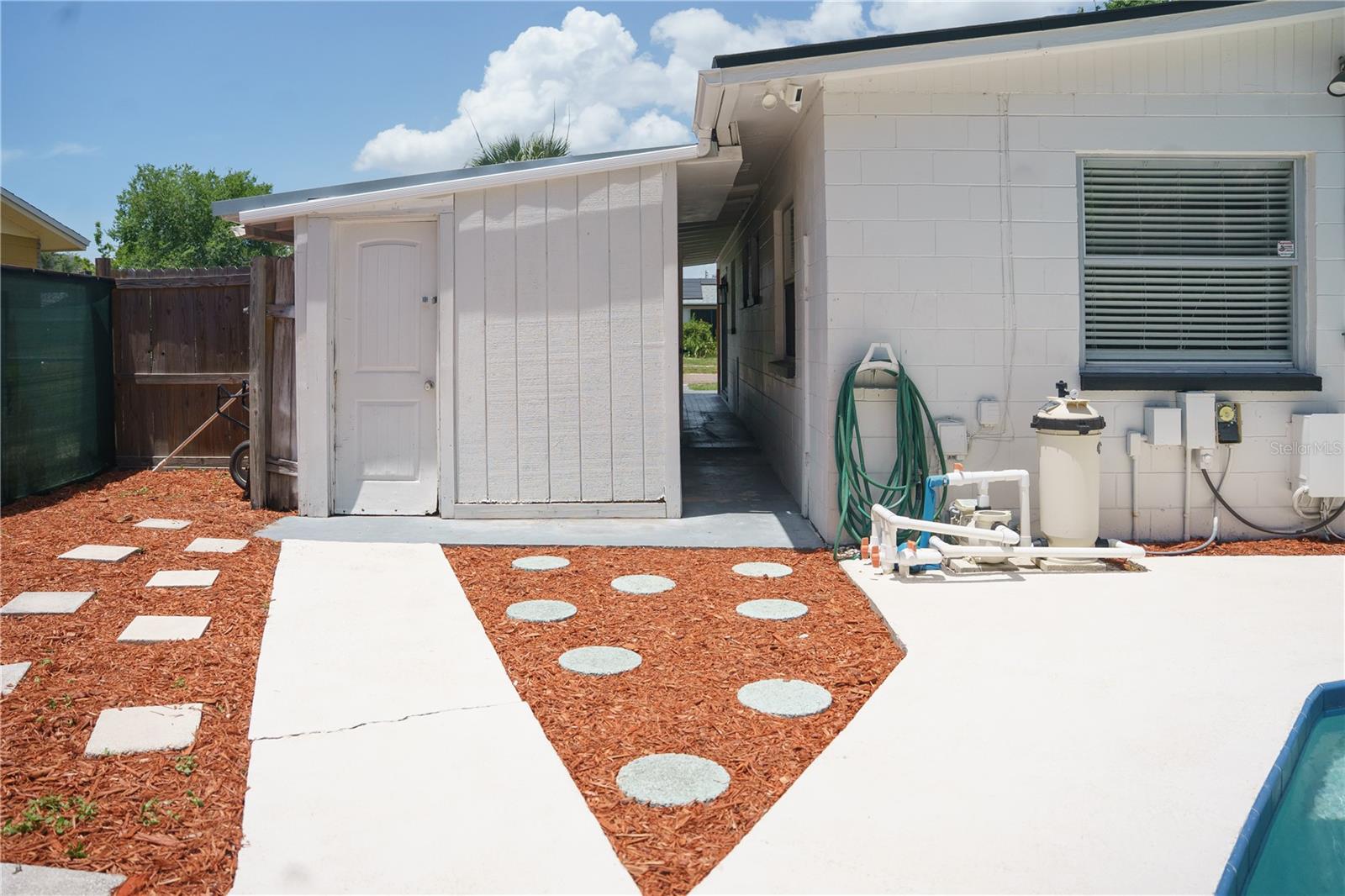 WESTSHORE ESTATES SOUTH 1ST AD - Residential