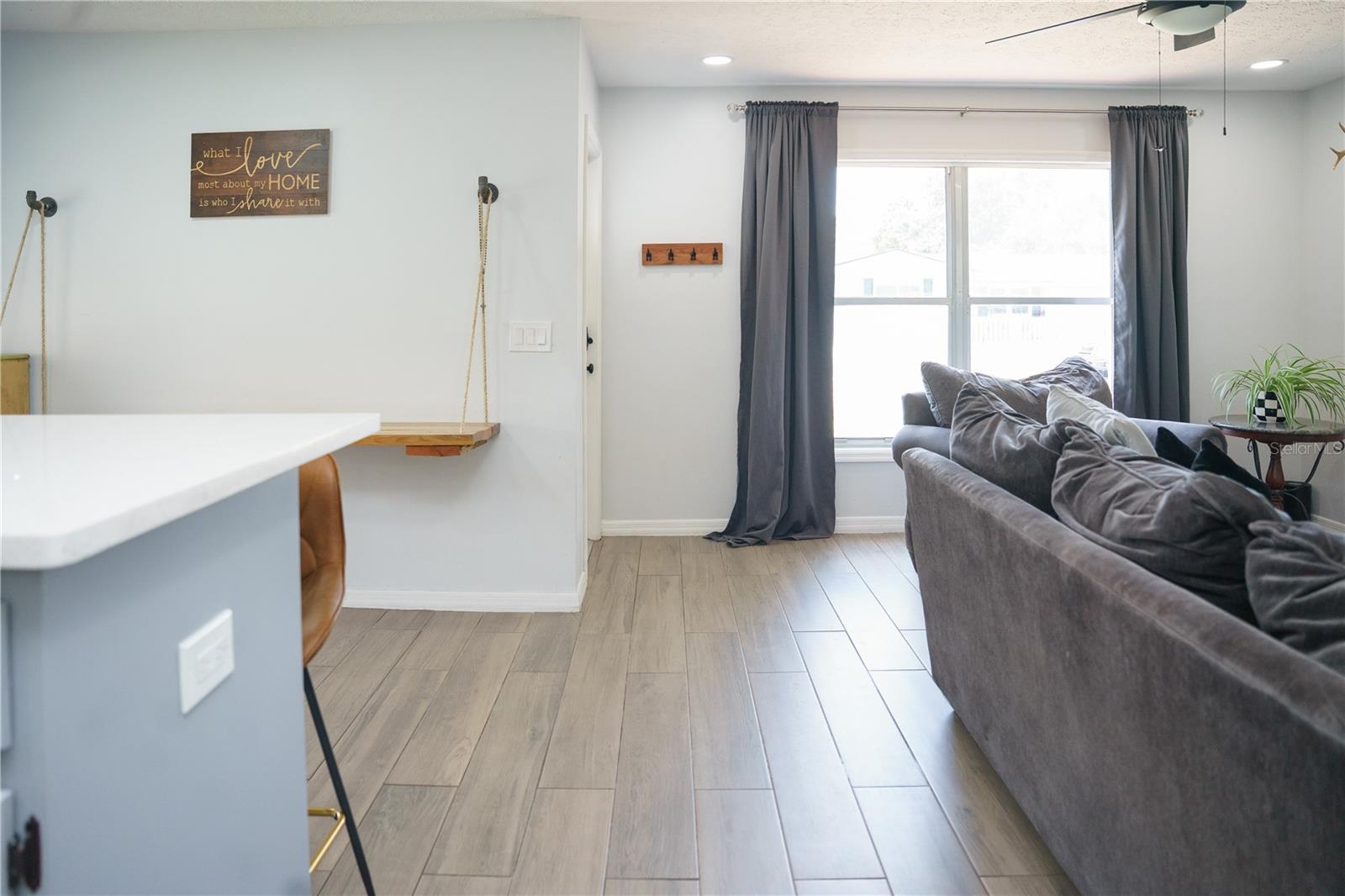 WESTSHORE ESTATES SOUTH 1ST AD - Residential