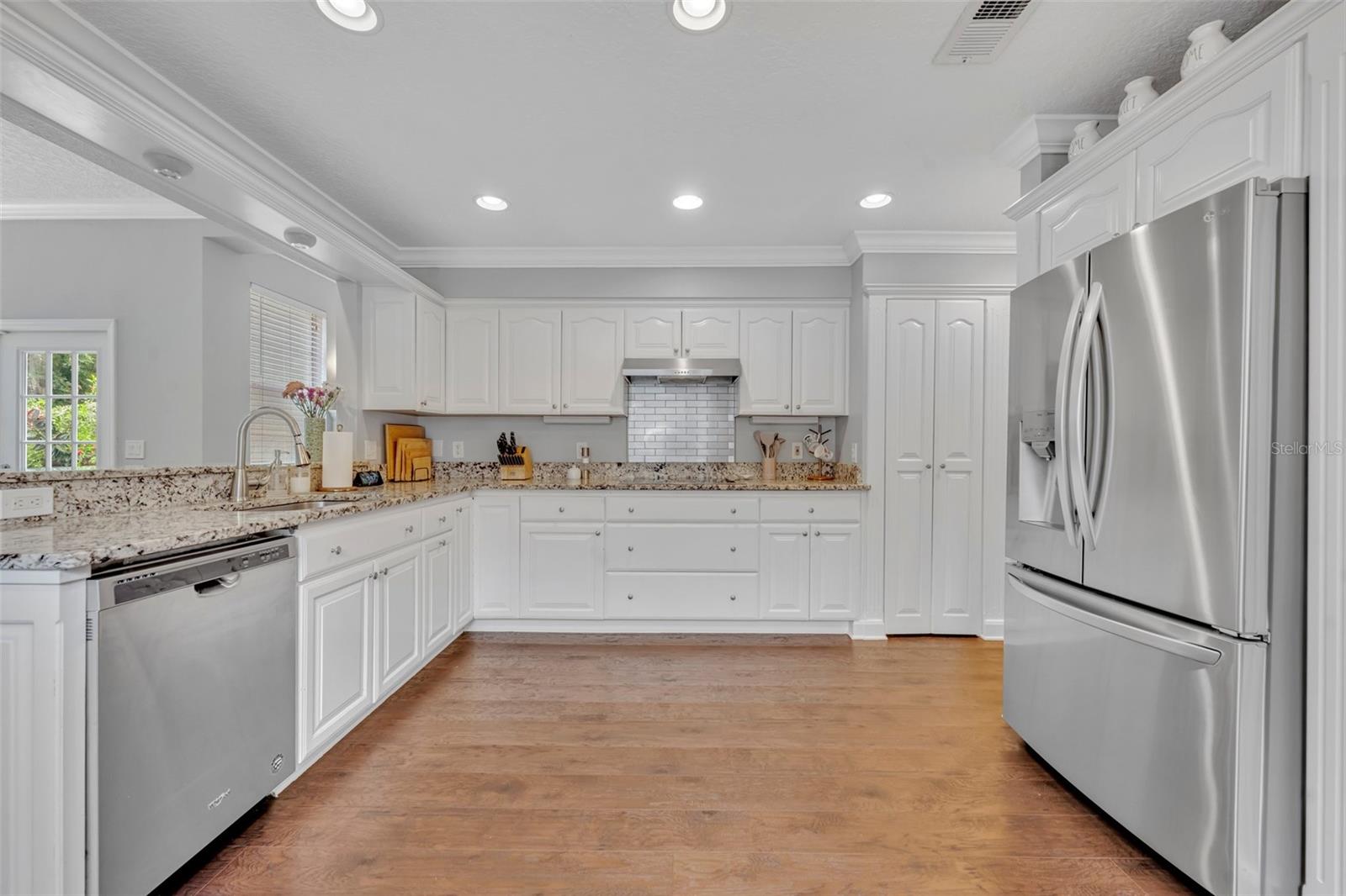 COUNTRYWALK PH 01 - Residential