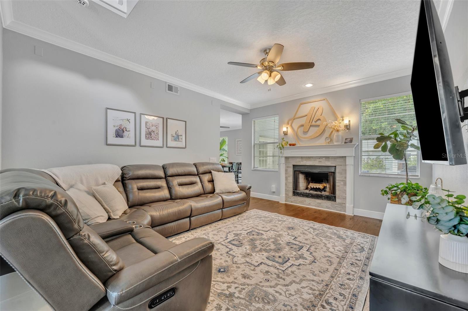 COUNTRYWALK PH 01 - Residential