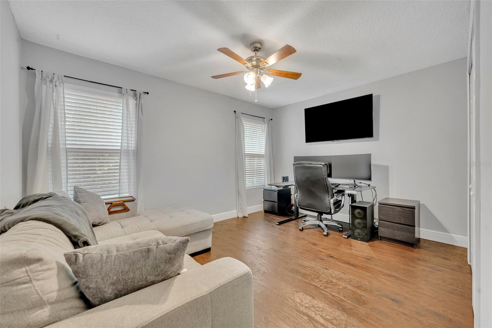 COUNTRYWALK PH 01 - Residential