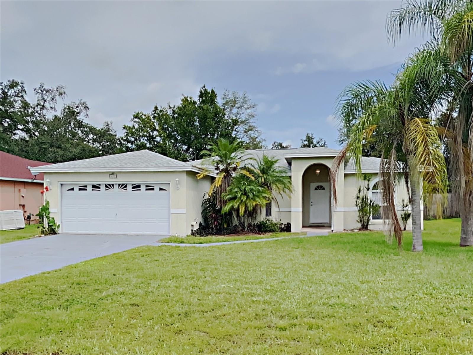 Bright and spacious home available in Poinciana! This home is all tile in the living areas and guest bedrooms, laminate hardwood in the master bedroom with walk-in closet. Kitchen appliances include refrigerator, range and dishwasher. Eat in kitchen, large screened in patio and 2 car garage with washer and dryer hookups. Located close to local shopping and dining.
*Additional fee will be added to the rent/mo of $65.00 for spectrum bulk services.
Resident Benefit Package: $42.00-month. Includes HVAC air filter delivery, Tenant Liability Insurance, Credit Reporting, Tenant Rewards Program, and much more!
This property is eligible for deposit alternative coverage in lieu of a security deposit. For information and enrollment, please contact our leasing team and enjoy a deposit-free renting experience.