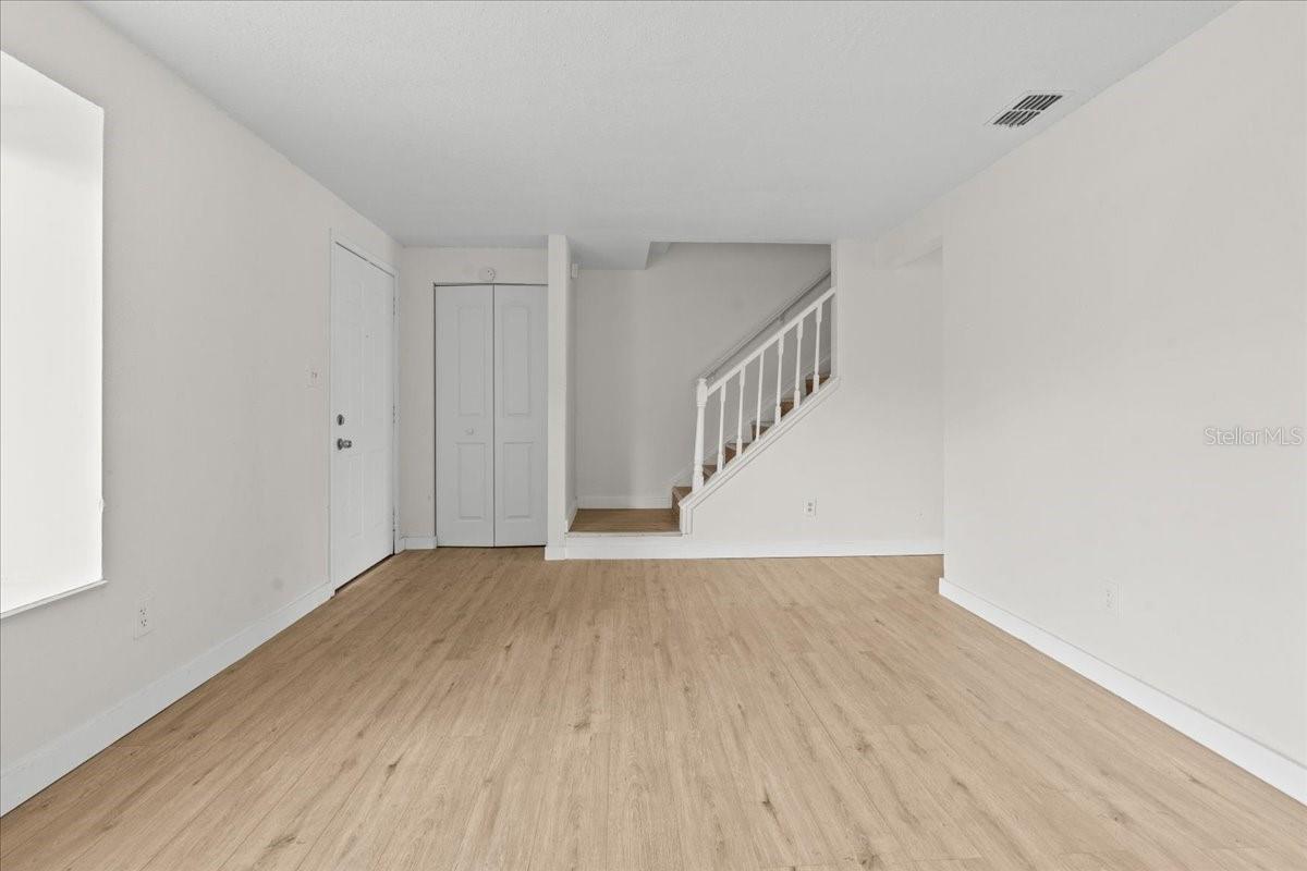 4945 SANOMA VILLAGE B