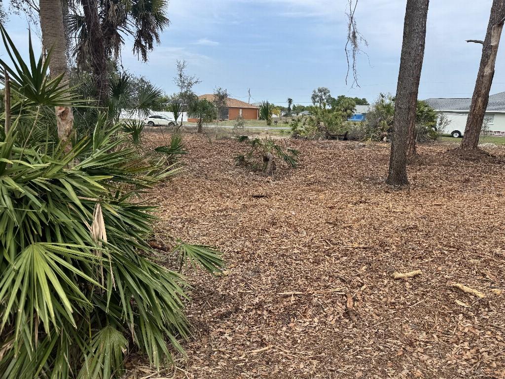PORT CHARLOTTE SEC 063 - Land