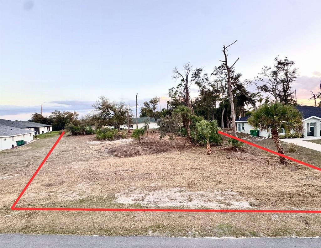 PORT CHARLOTTE SEC 063 - Land