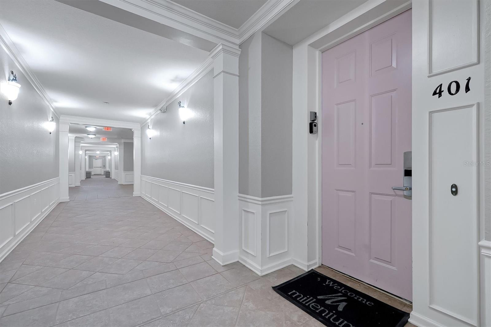 5048 SHOREWAY LOOP 40104