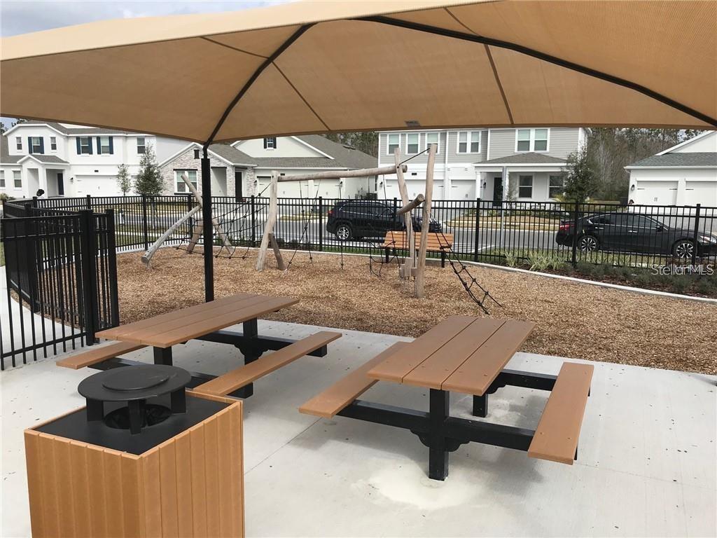 STOREY LAKE - Residential Lease