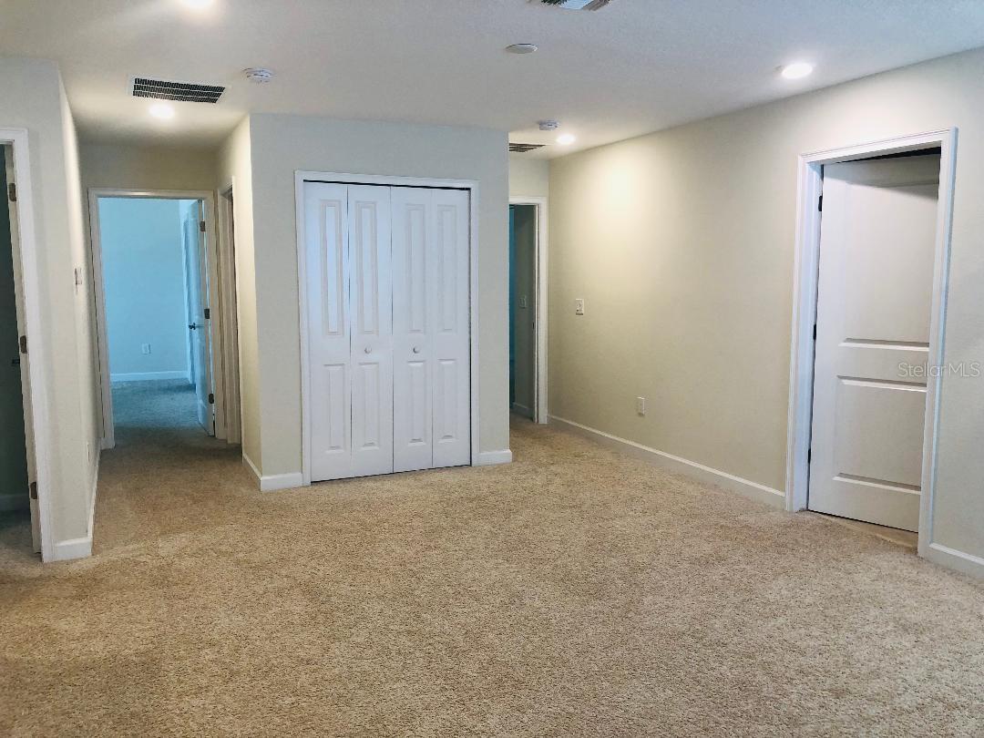 STOREY LAKE - Residential Lease