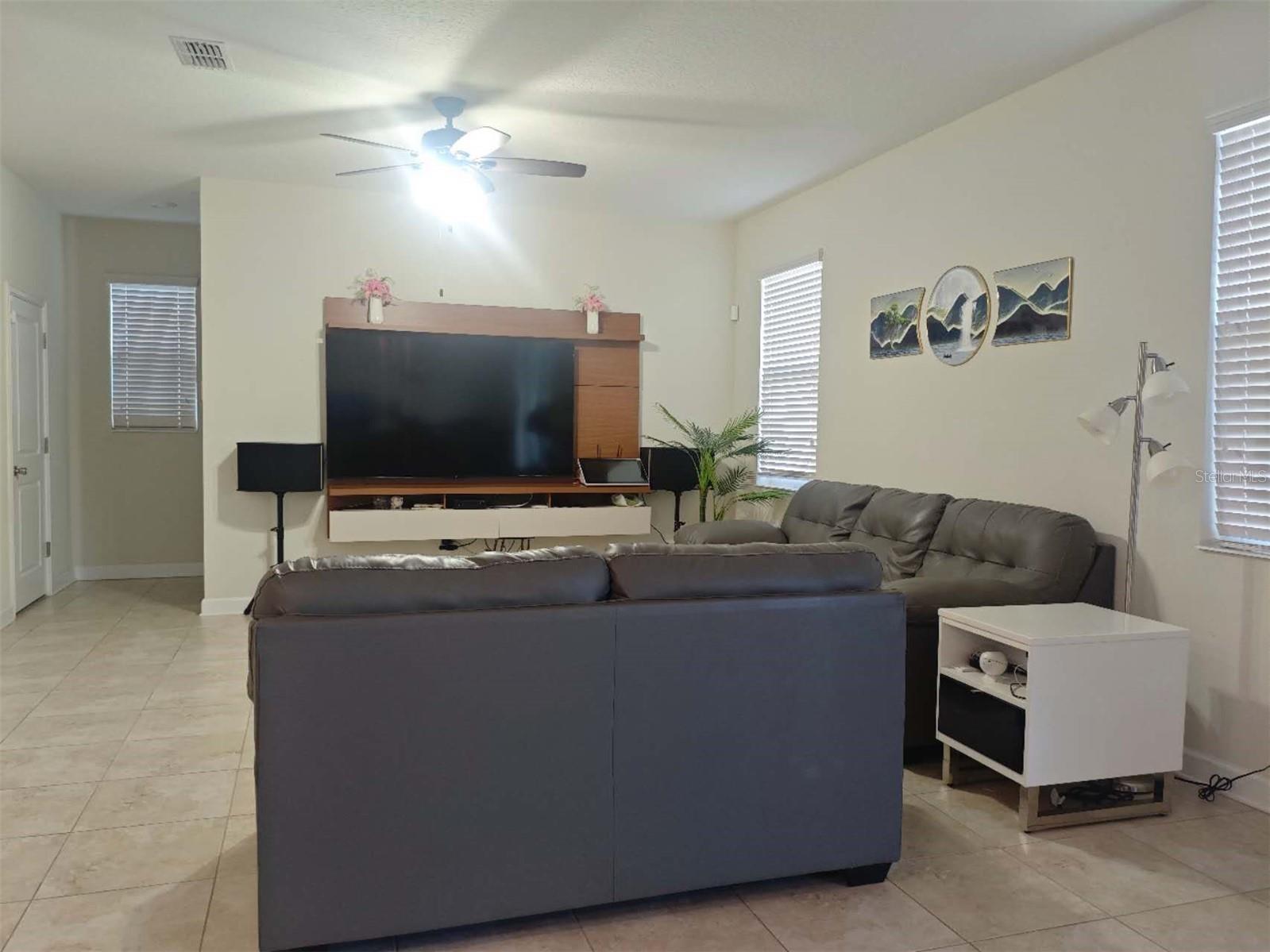 STOREY LAKE - Residential Lease