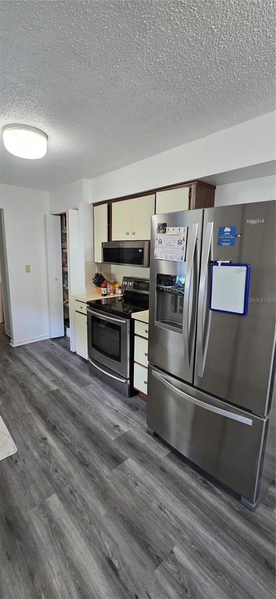 RIDGE MANOR WEST PH II - Residential