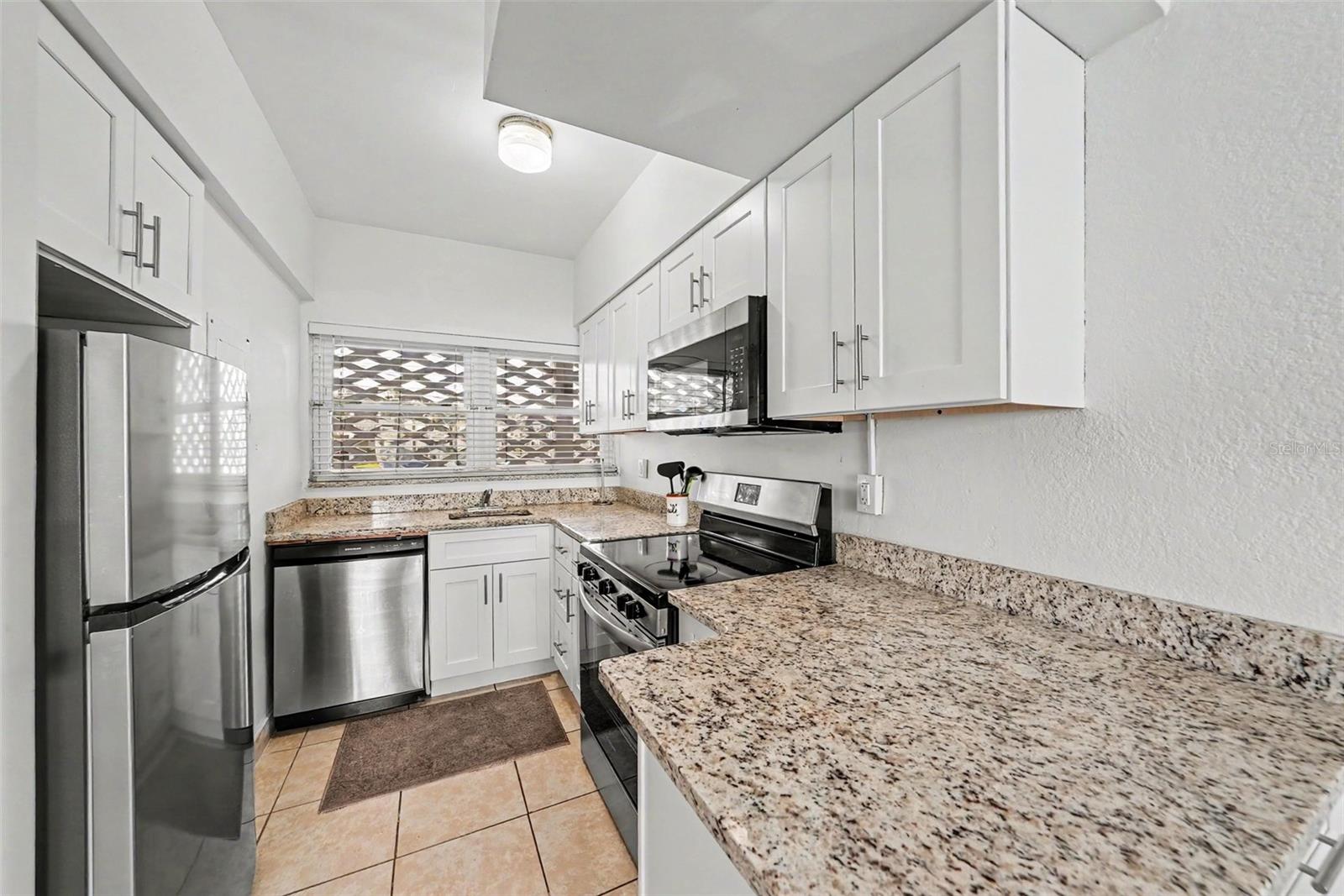 SUNSET PLAZA APTS CONDO - Residential