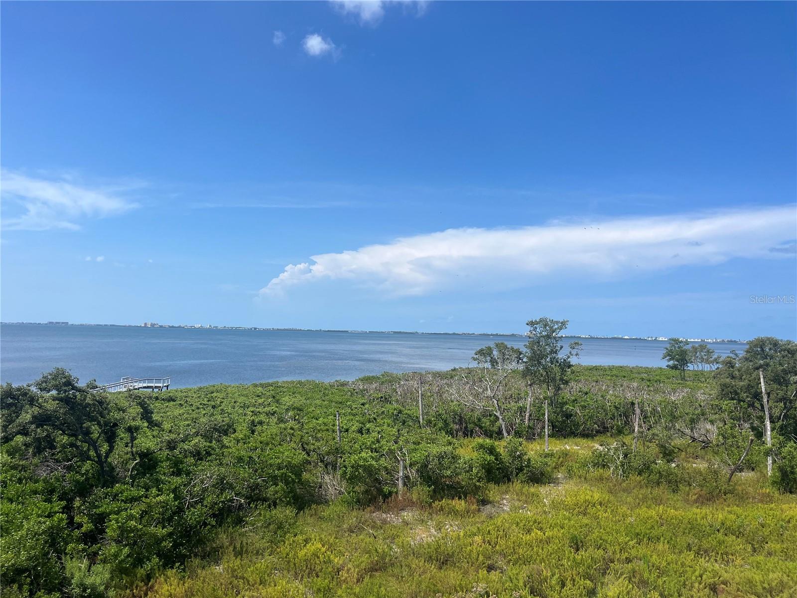 LEGENDS BAY - Residential