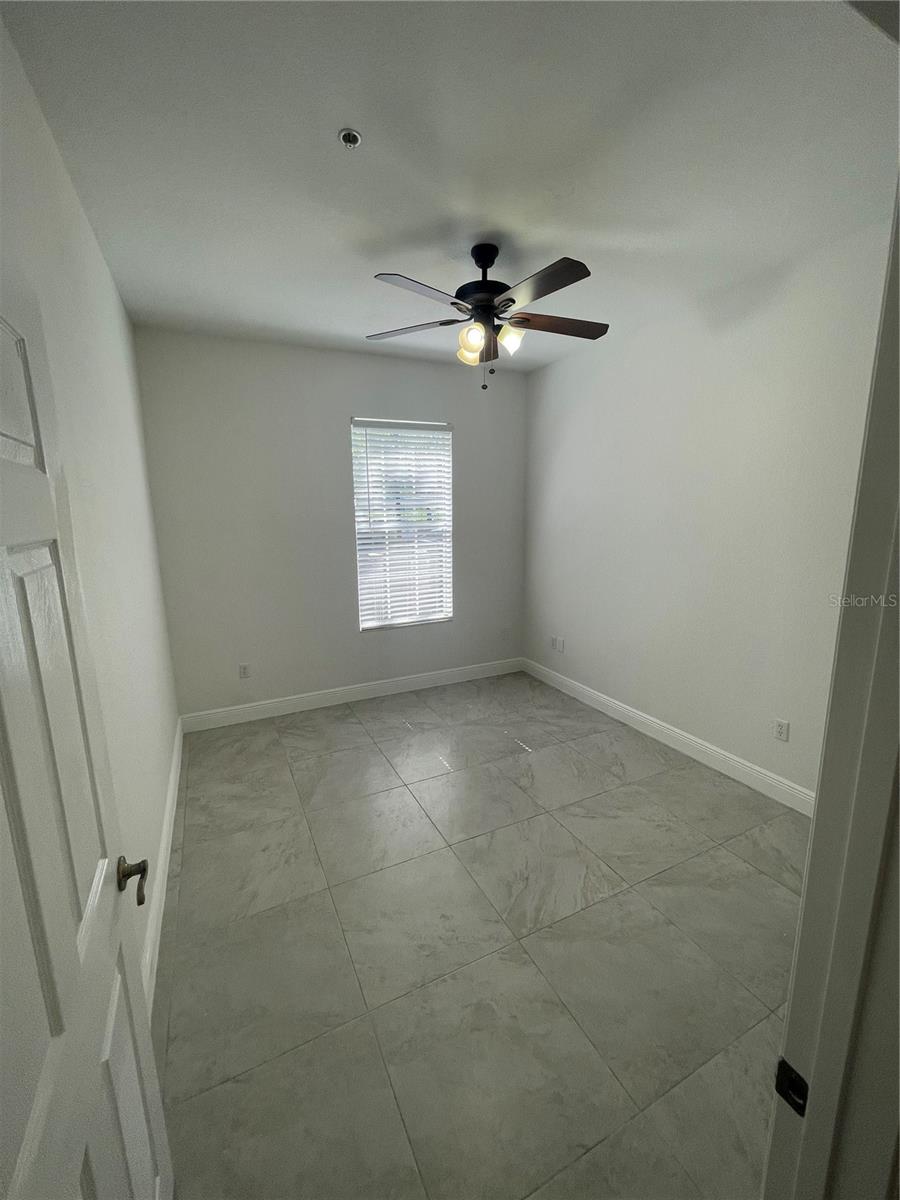 FLORA RIDGE PH 07 CONDO - Residential Lease