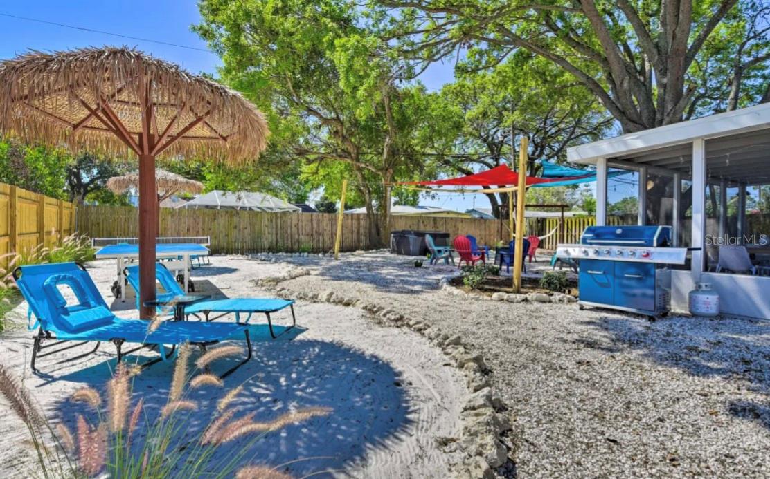 CEDAR MANOR - Residential Lease