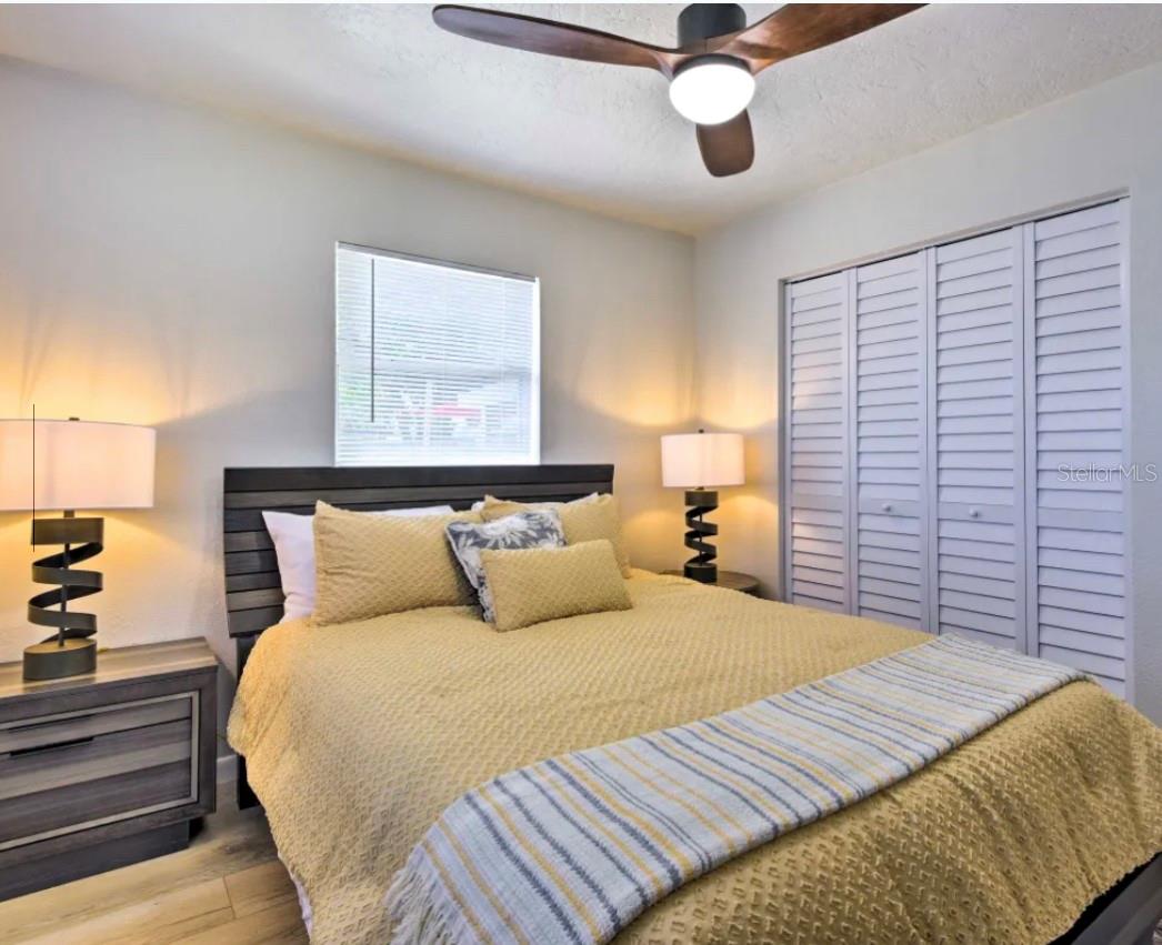 CEDAR MANOR - Residential Lease