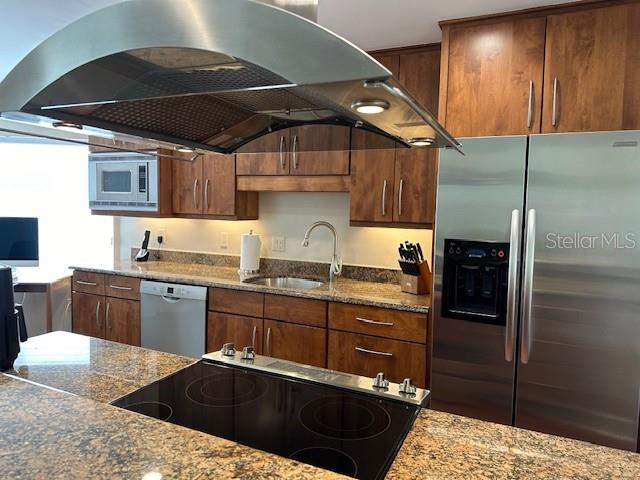 MARINA VIEW - Residential Lease