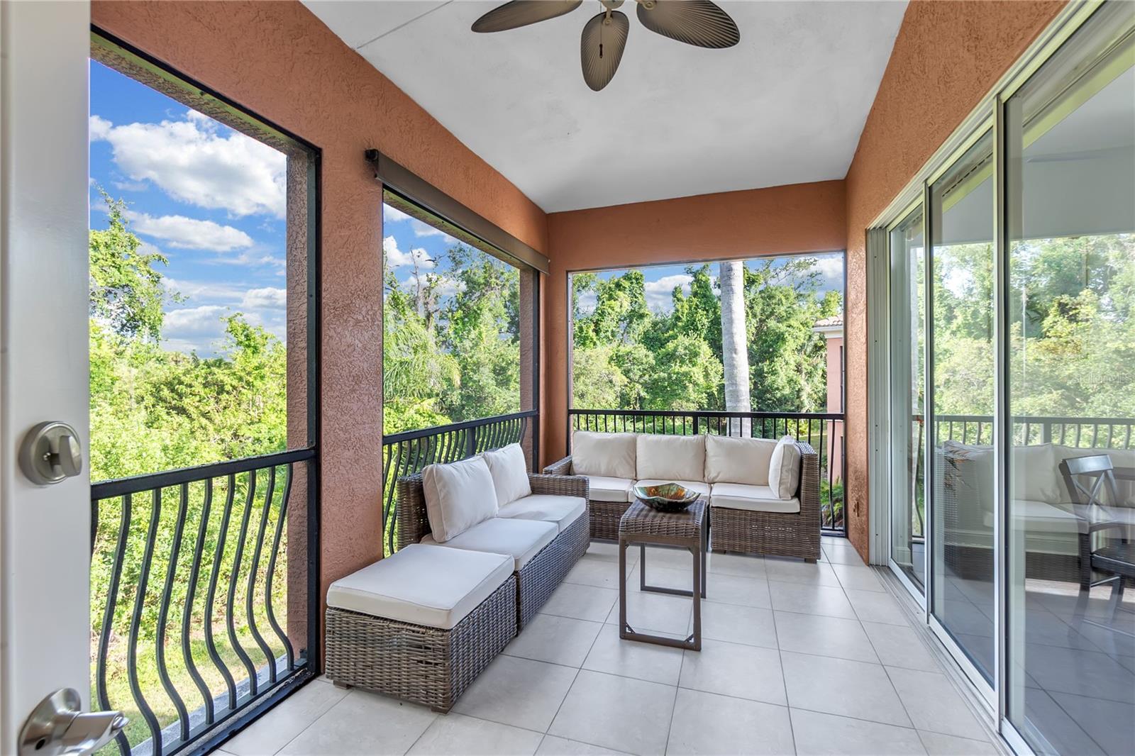 ACADEMY PARK PH II & III - Residential Lease