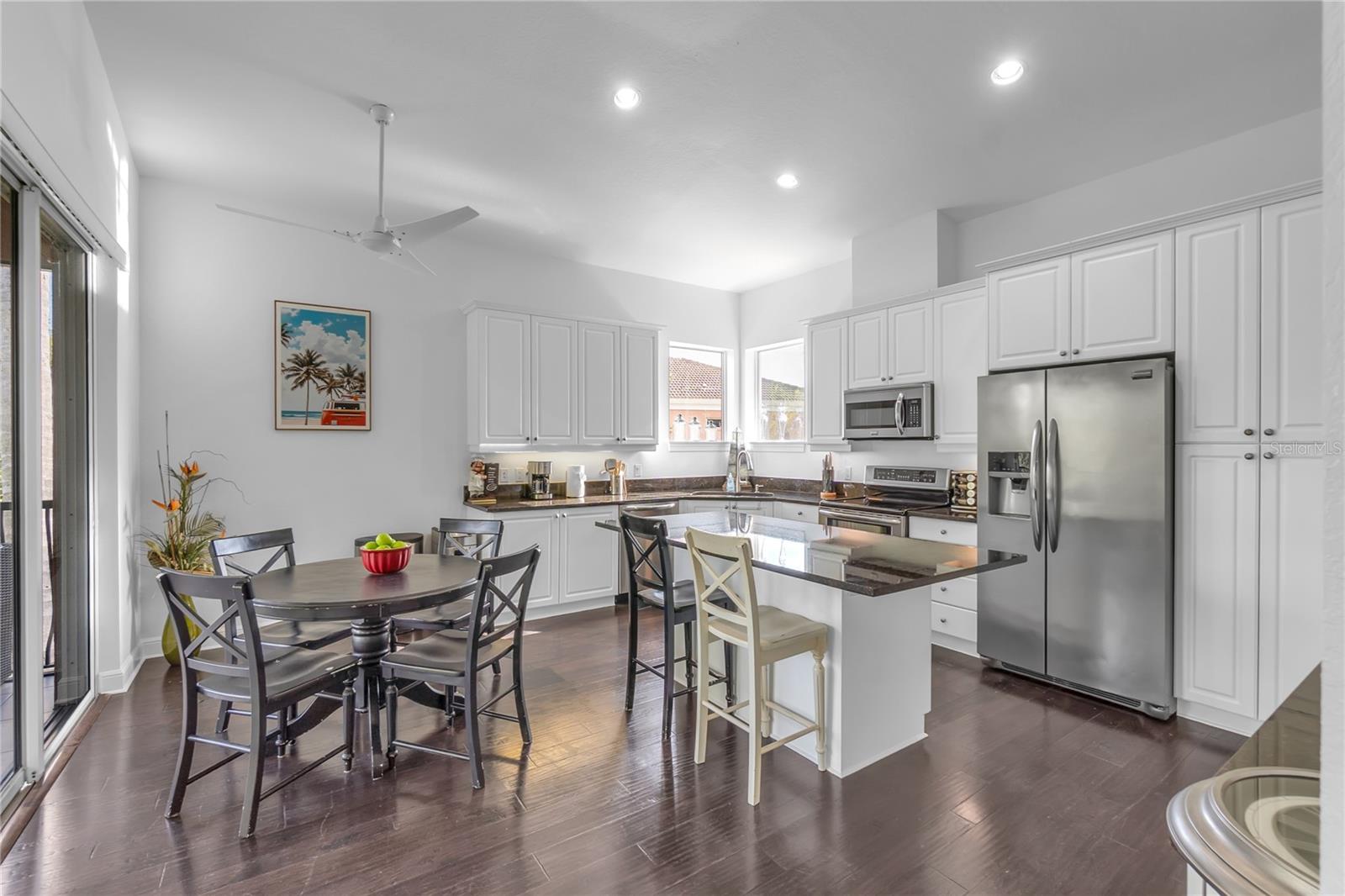 ACADEMY PARK PH II & III - Residential Lease