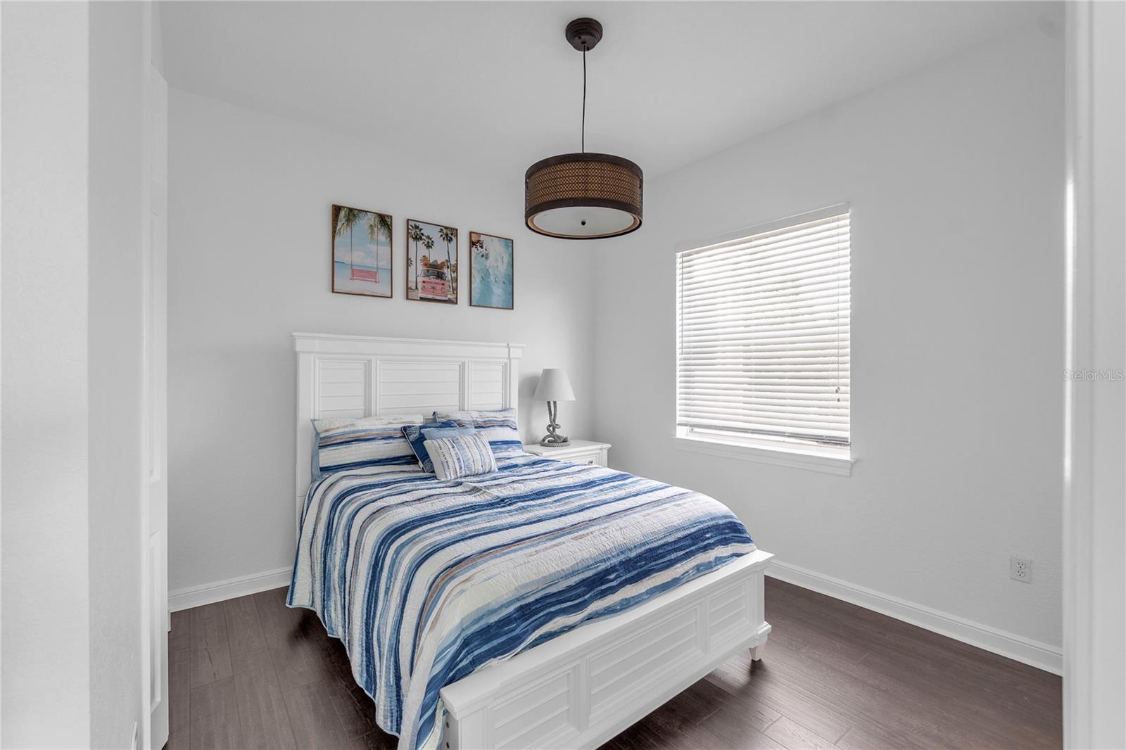 ACADEMY PARK PH II & III - Residential Lease