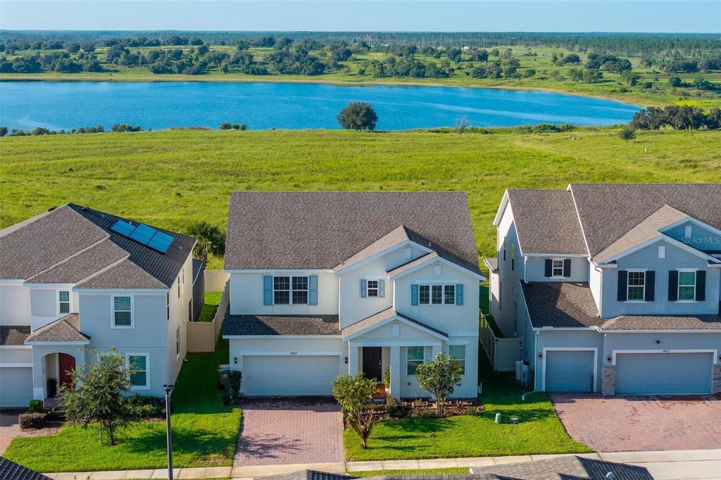 Photo of 14427 Crestavista Avenue, Clermont, FL 34714 (MLS # O6440419)