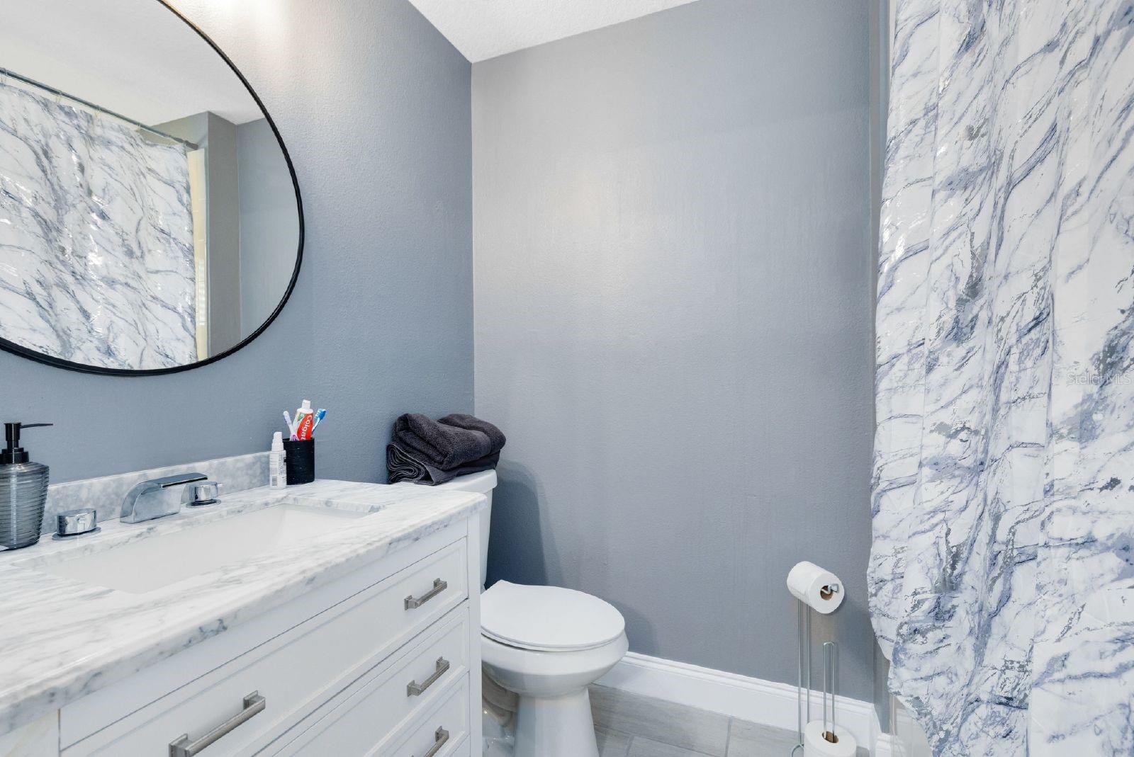 CLUBSIDE POINTE - Residential