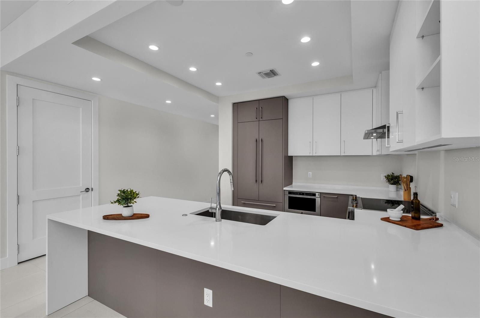 ART HOUSE CONDO - Residential Lease