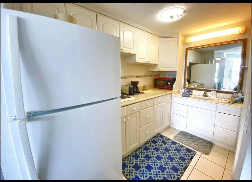 Photo 5 of 11 of 2700 N ATLANTIC AVENUE 429 condo