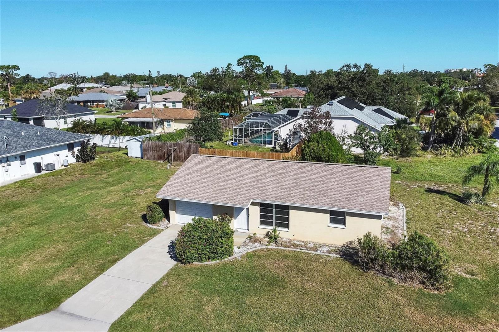 SOUTH VENICE - Residential