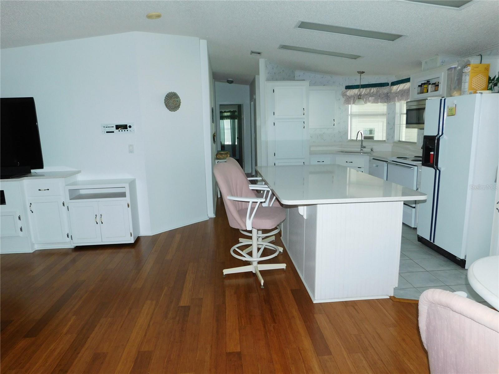 RIVERWALK MHP CO-OP - Residential