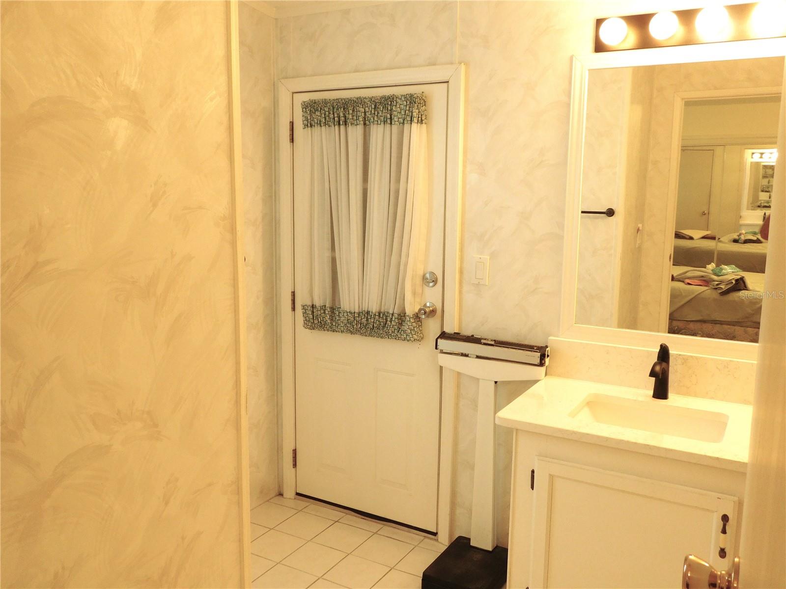 RIVERWALK MHP CO-OP - Residential