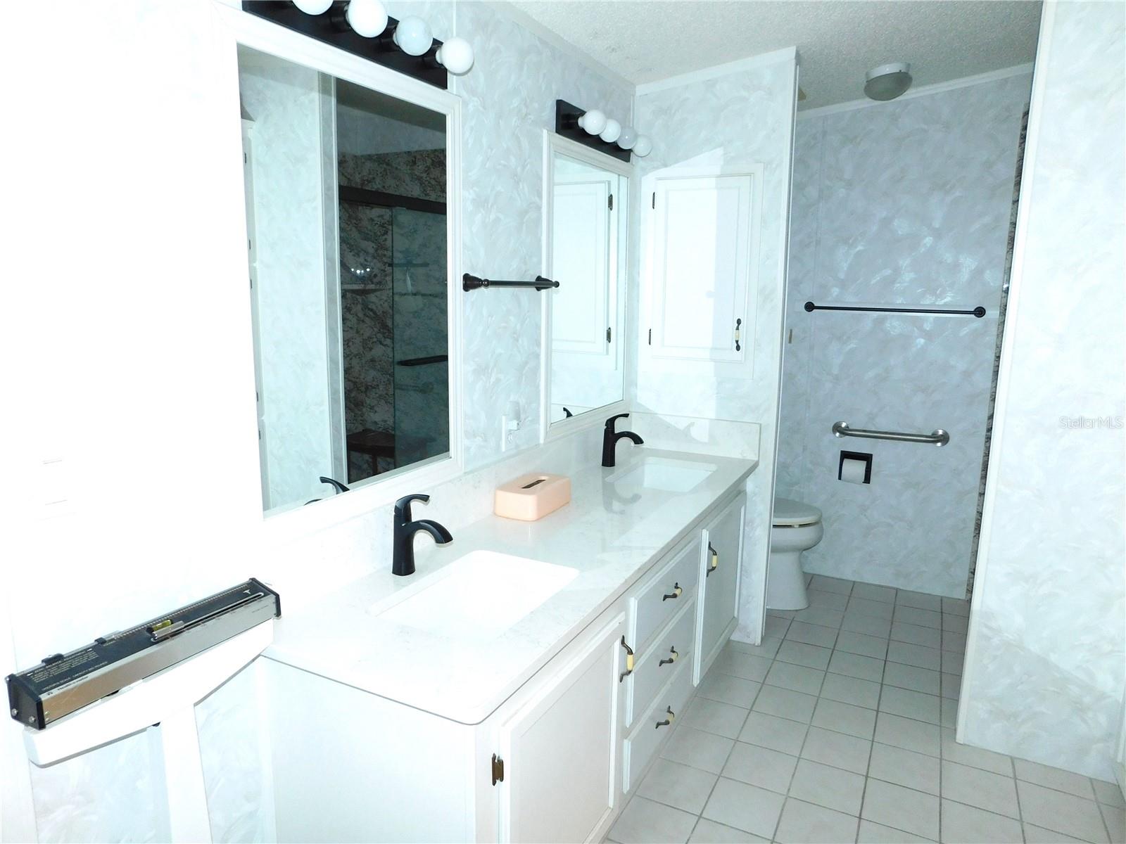 RIVERWALK MHP CO-OP - Residential