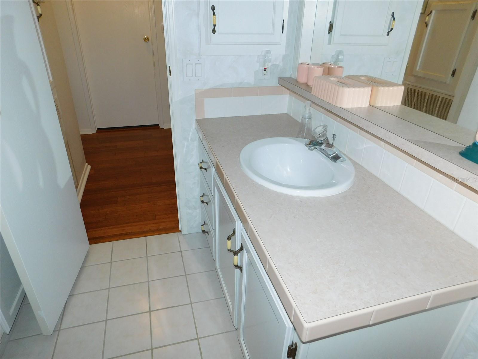 RIVERWALK MHP CO-OP - Residential